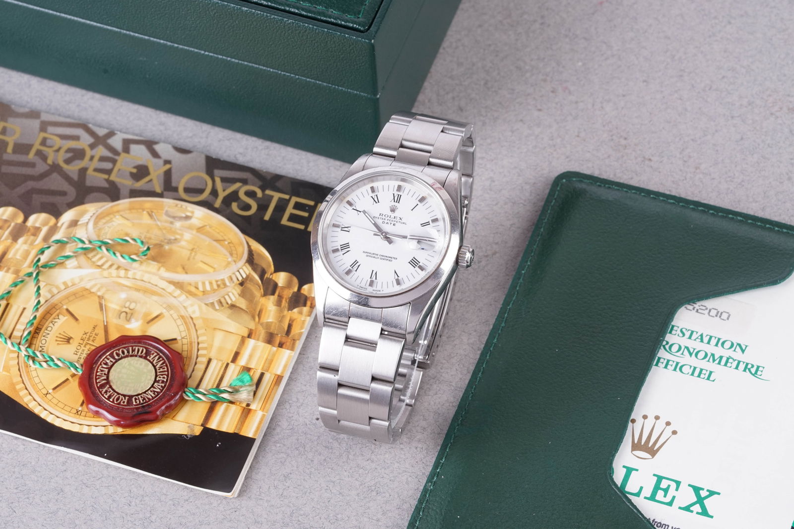 ROLEX OYSTER PERPETUAL DATE W/ BOX & PAPERS REF. 15200 CIRCA 1990 (1 of 5)