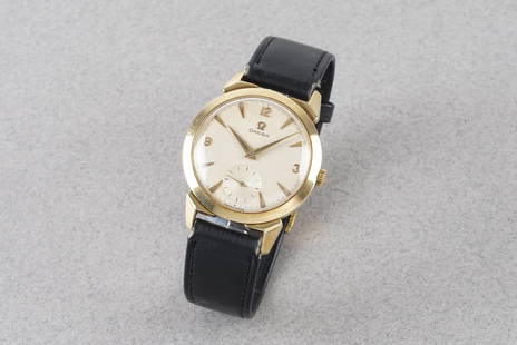 OMEGA GOLD FILLED WRISTWATCH: OMEGA GOLD FILLED WRISTWATCH, this watch is fitted with a circular dial with hour markers and hands. The 35mm gold filled case is fitted with a crown and a case back. Inside is a manually wound omega