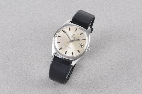 OMEGA GENEVE AUTOMATIC DATE WRISTWATCH: OMEGA GENEVE AUTOMATIC DATE WRISTWATCH, this watch is fitted with a circular silver dial with hour markers and hands. The 34mm stainless steel case is fitted with a crown and a case back. Inside is an