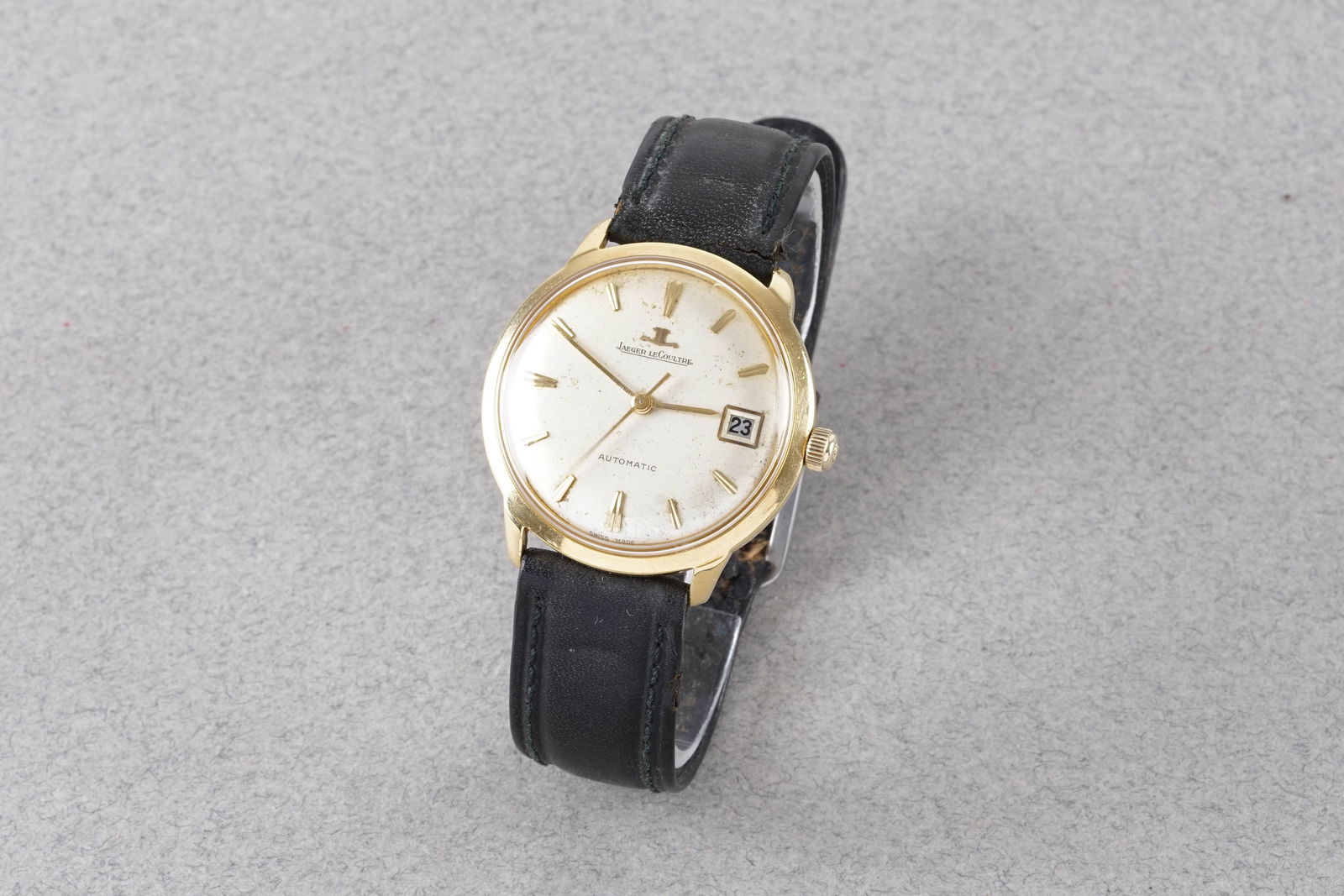 JAEGER LE COULTRE 18CT GOLD AUTOMATIC DATE REF. E396 (1 of 4)
