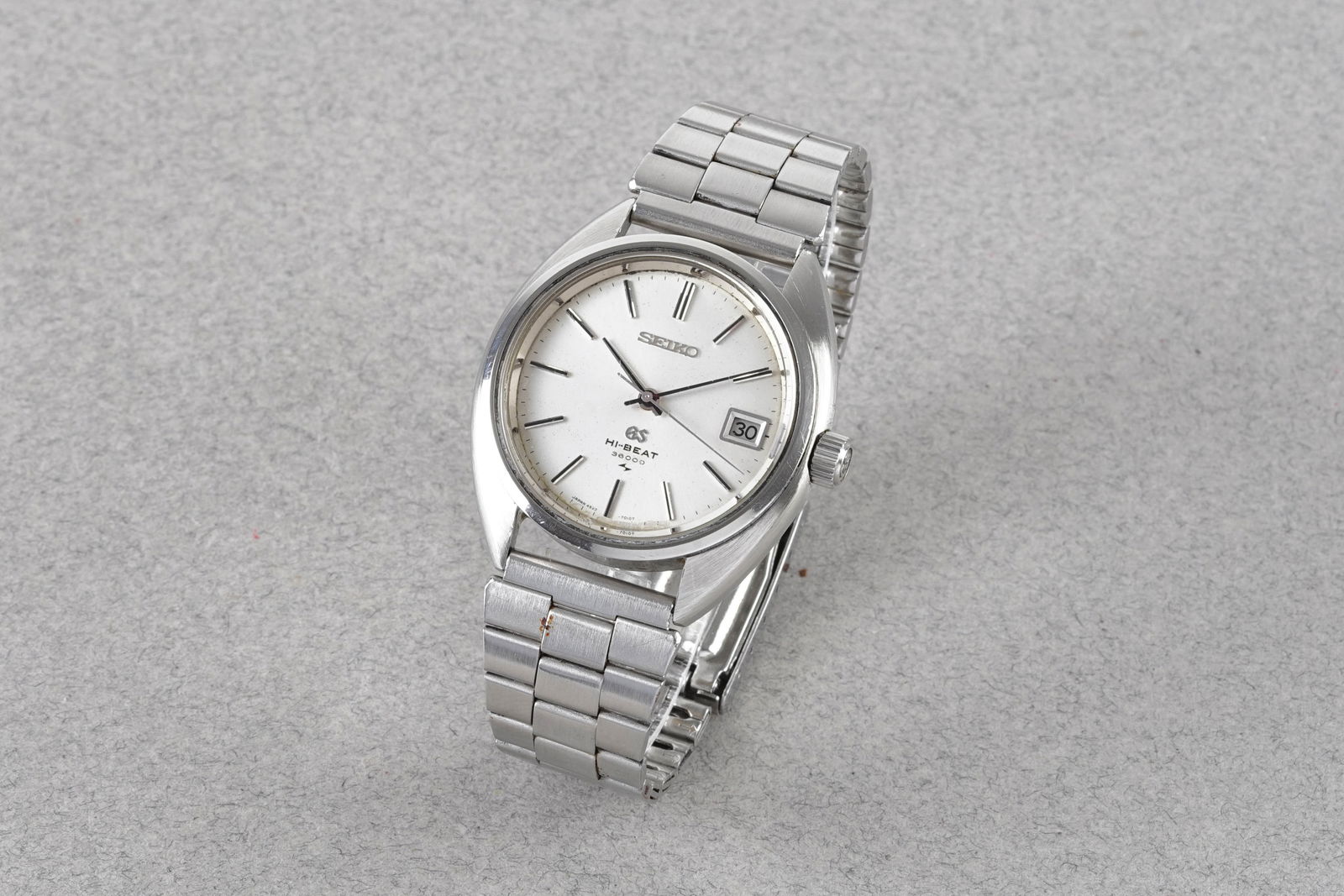 GRAND SEIKO HI BEAT DATE WRISTWATCH REF. 4522-7010 (1 of 4)