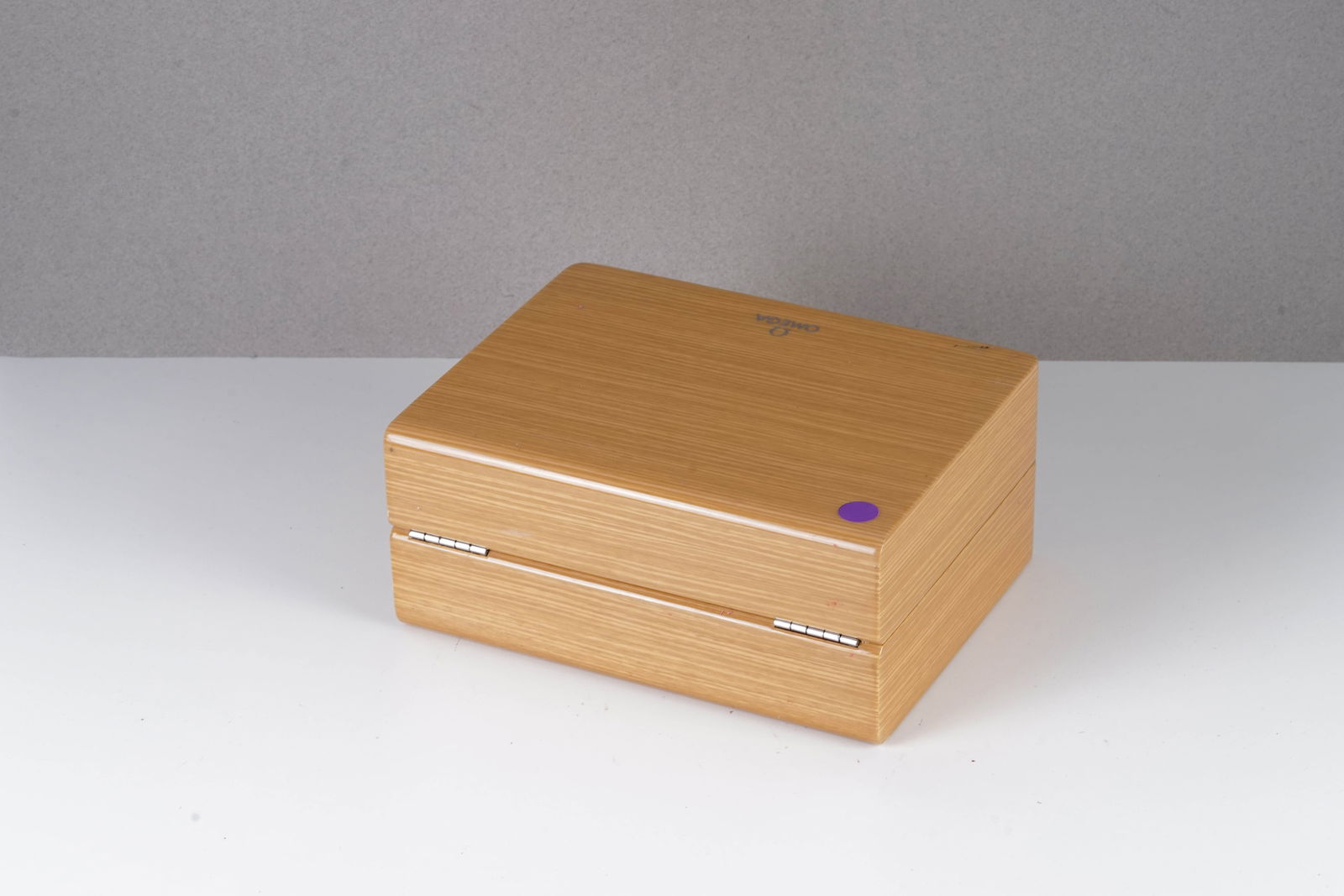 LARGE WOODEN OMEGA WATCH BOX - 3