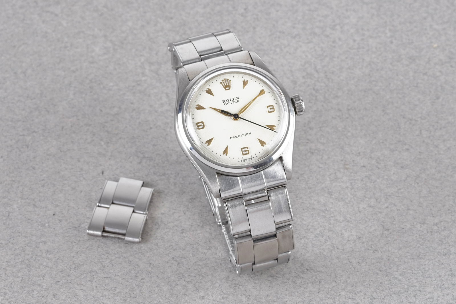 ROLEX 'CHEVRON' DIAL OYSTER PRECISION REF. 6282 CIRCA 1963 - 2