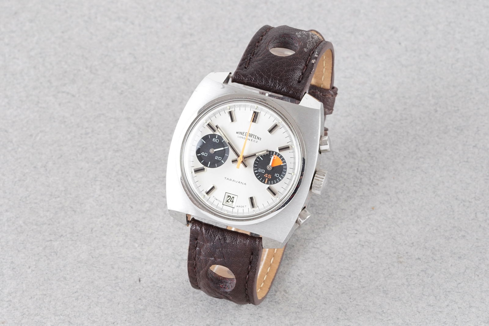 WINEGARTENS TARAVANA CHRONOGRAPH WRISTWATCH (1 of 4)
