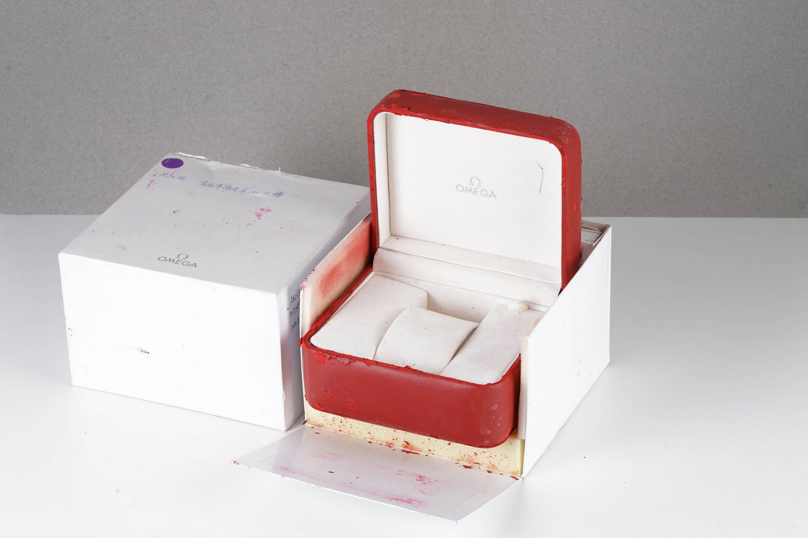 OMEGA WATCH BOX (1 of 3)