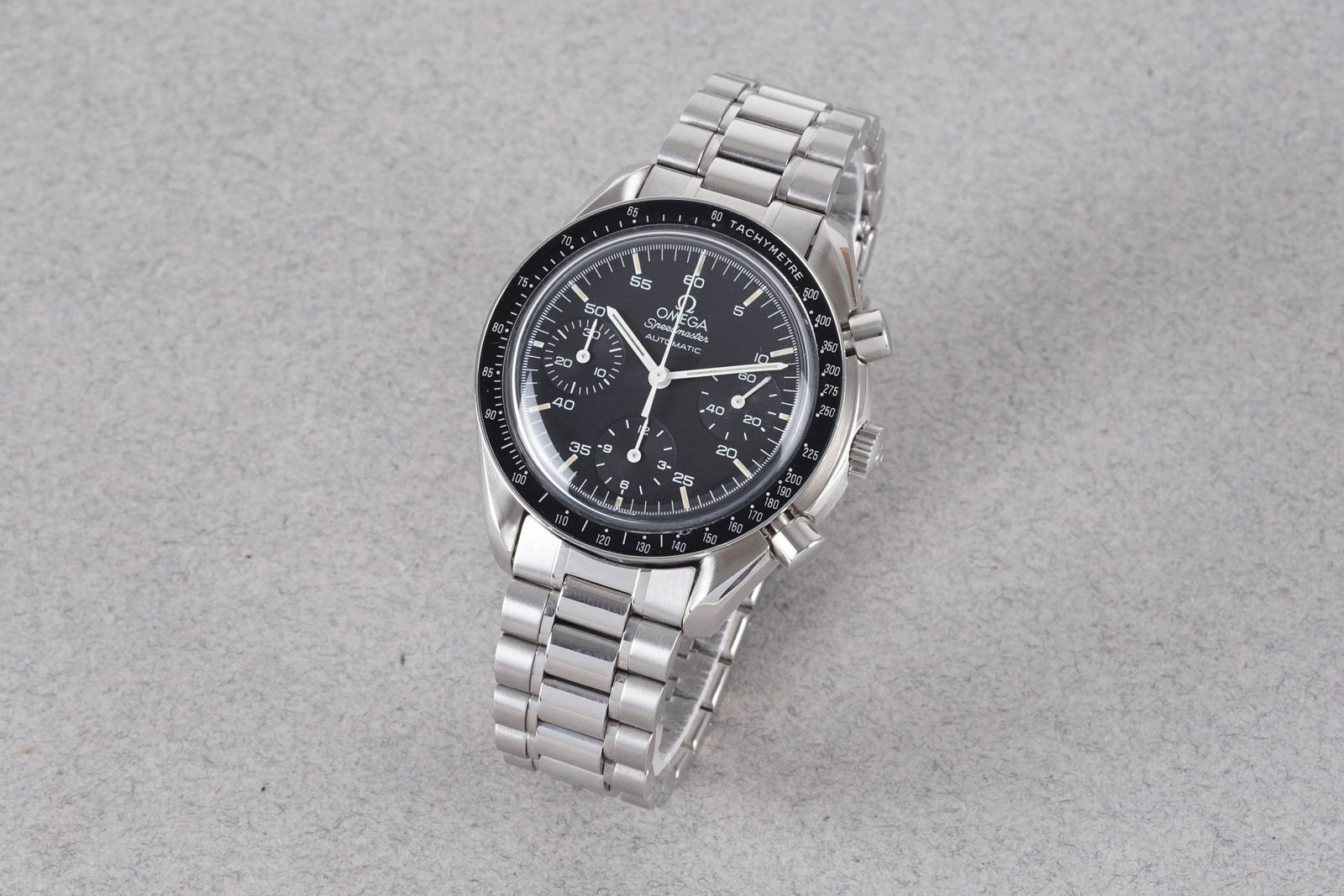 OMEGA SPEEDMASTER REDUCED CHRONOGRAPH W/ BOX & GUARANTEE CARD REF. 35105000 (1 of 4)