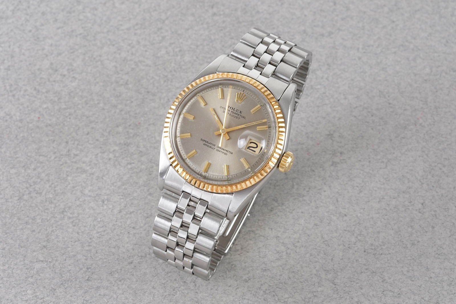 ROLEX OYSTER PERPETUAL DATEJUST STEEL & GOLD W/ GUARANTEE PAPERS REF. 1601 CIRCA 1969 - 3