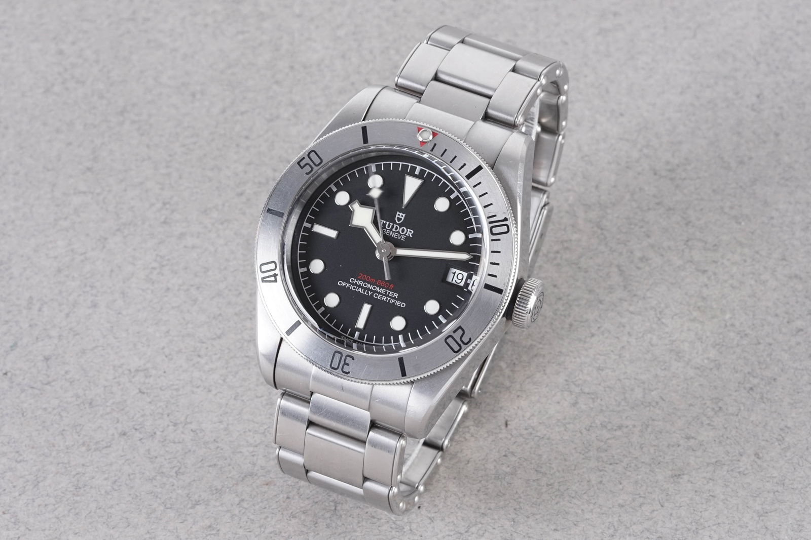 TUDOR HERITAGE BLACK BAY W/ BOX & GUARANTEE PAPERS REF. 79730 CIRCA 2019 - 2