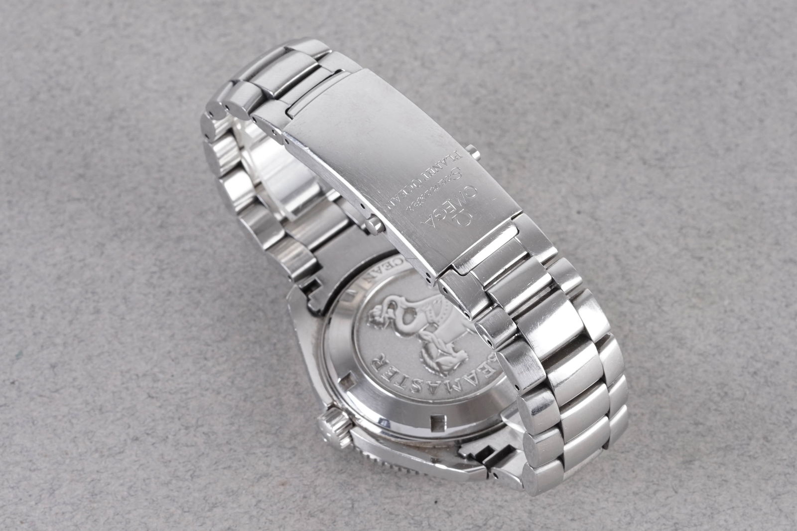 OMEGA SEAMASTER PLANET OCEAN PROFESSIONAL CO-AXIAL CHRONOMETER W/ GUARANTEE CARD REF. 2209.50 CIRCA - 5