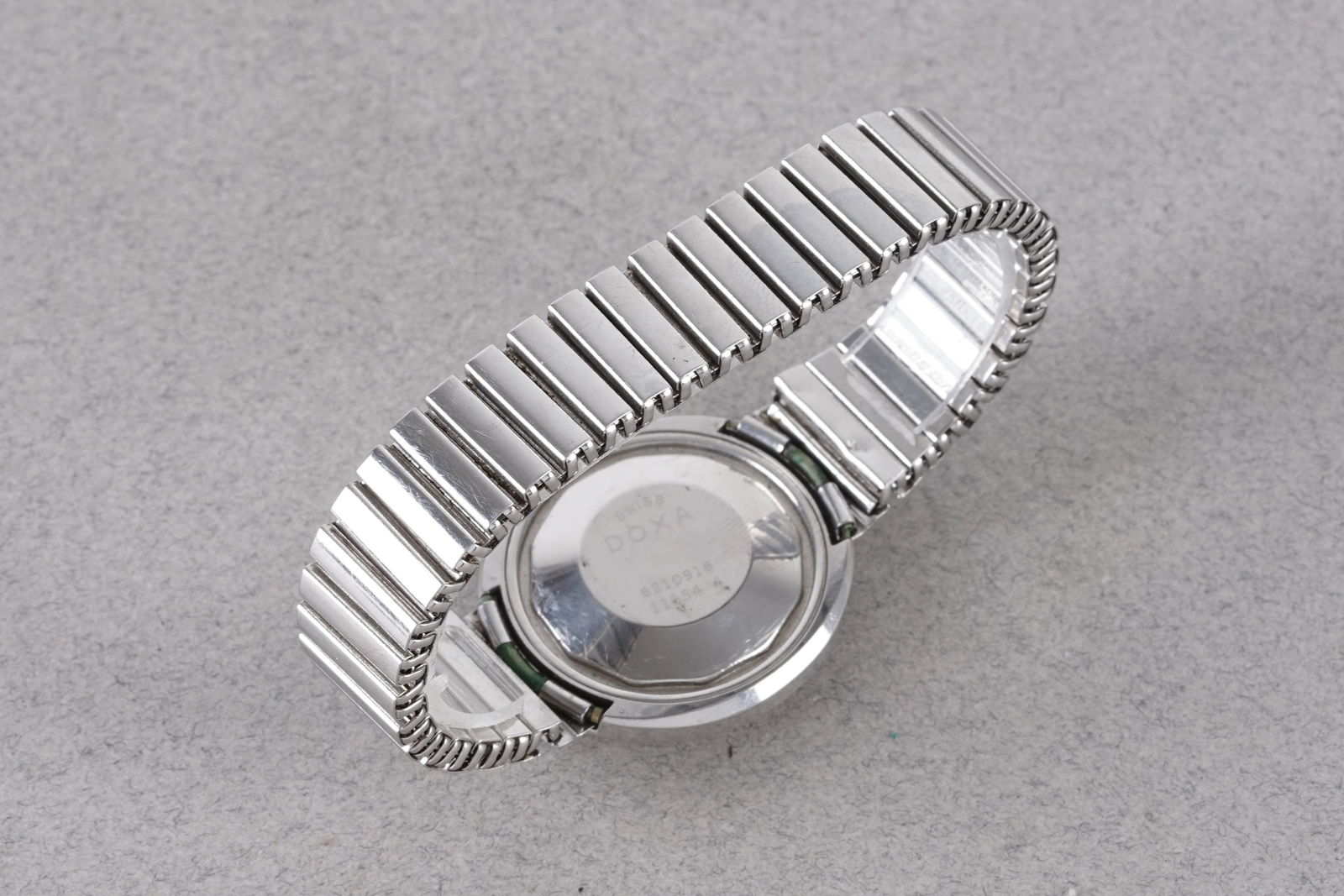 DOXA AUTOMATIC DATE WRISTWATCH - 3