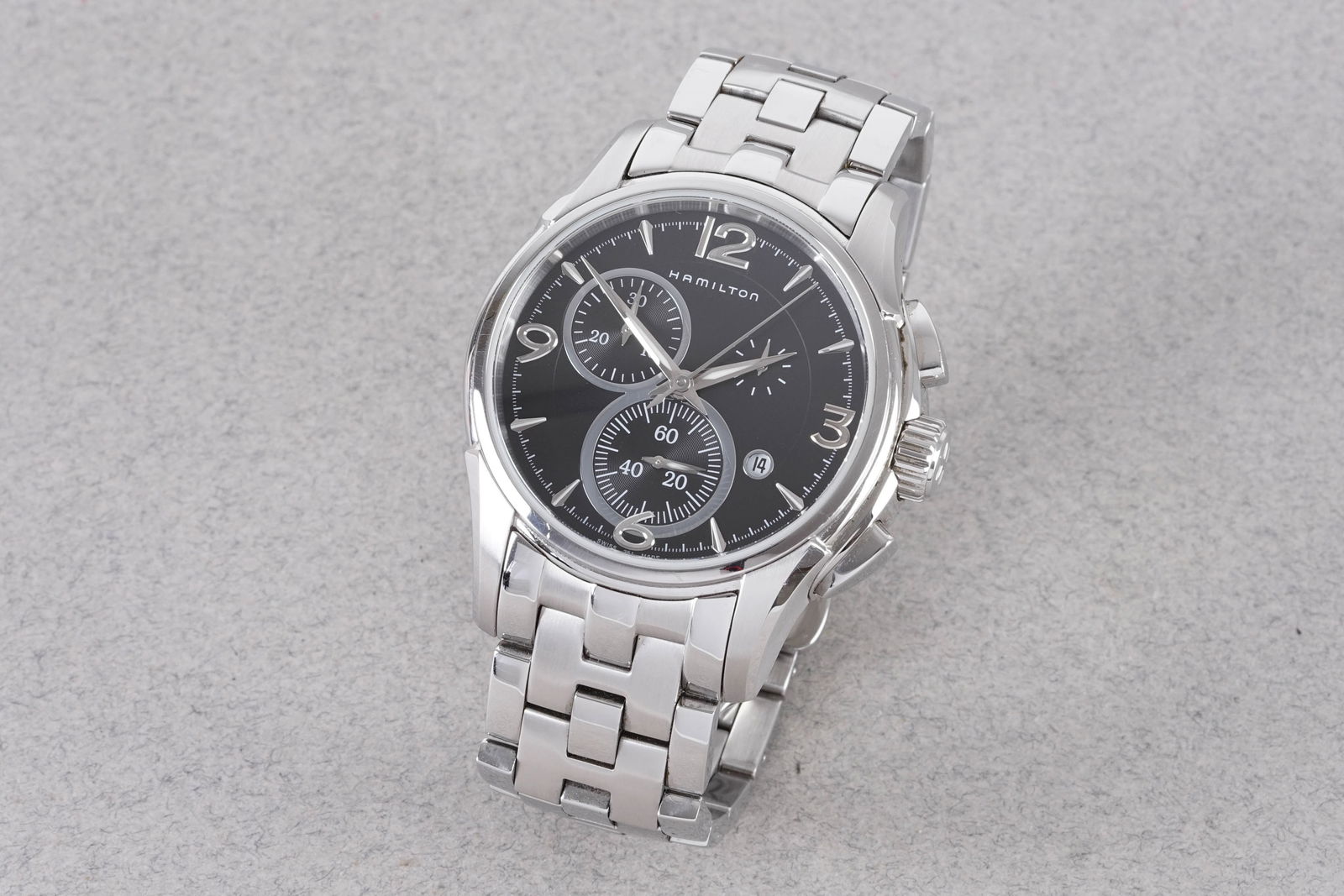 HAMILTON JAZZMASTER CHRONOGRAPH W/ BOX & GUARANTEE PAPERS REF. H326121 CIRCA 2024 - 2