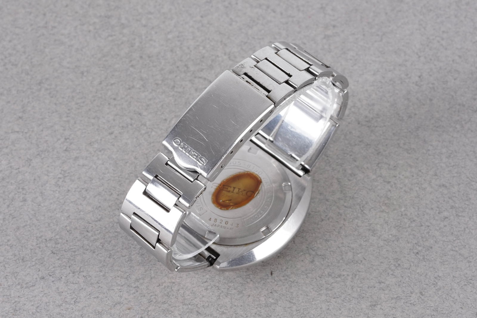 SEIKO AUTOMATIC DATE WRISTWATCH REF. 7005-8150 - 3