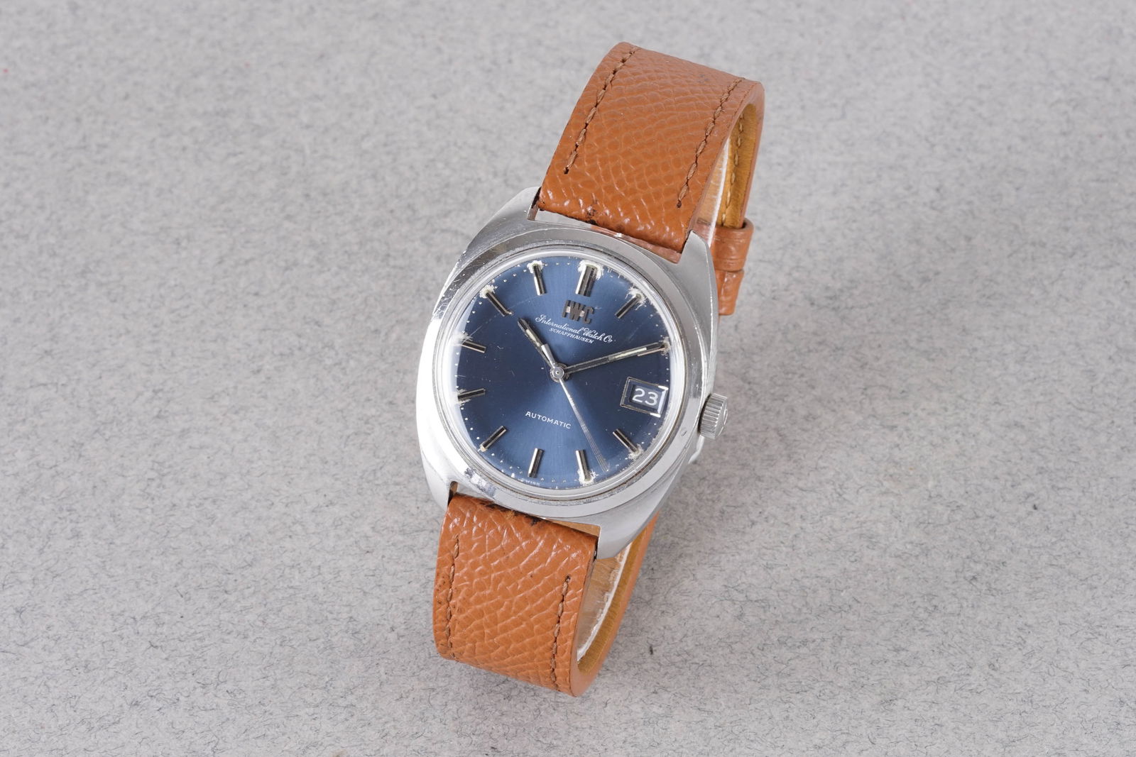 IWC SCHAFFHAUSEN AUTOMATIC DATE REF. 1827 (1 of 4)