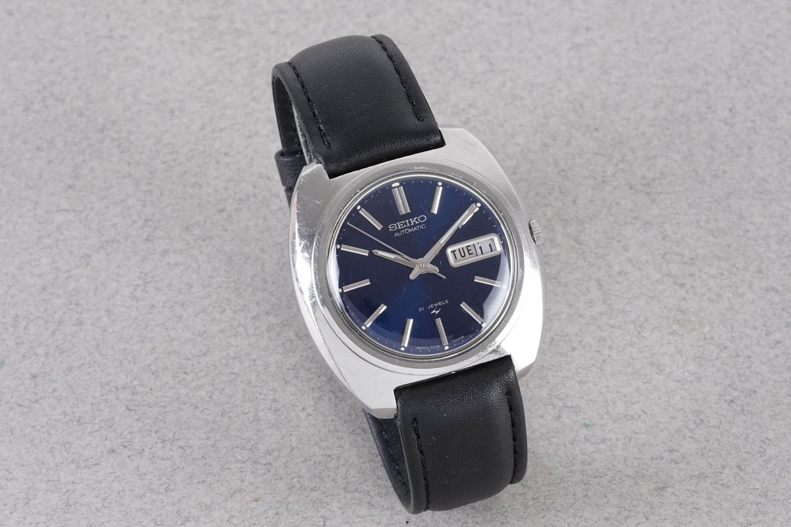 SEIKO AUTOMATIC DAY DATE REF. 7006-7000 - 2