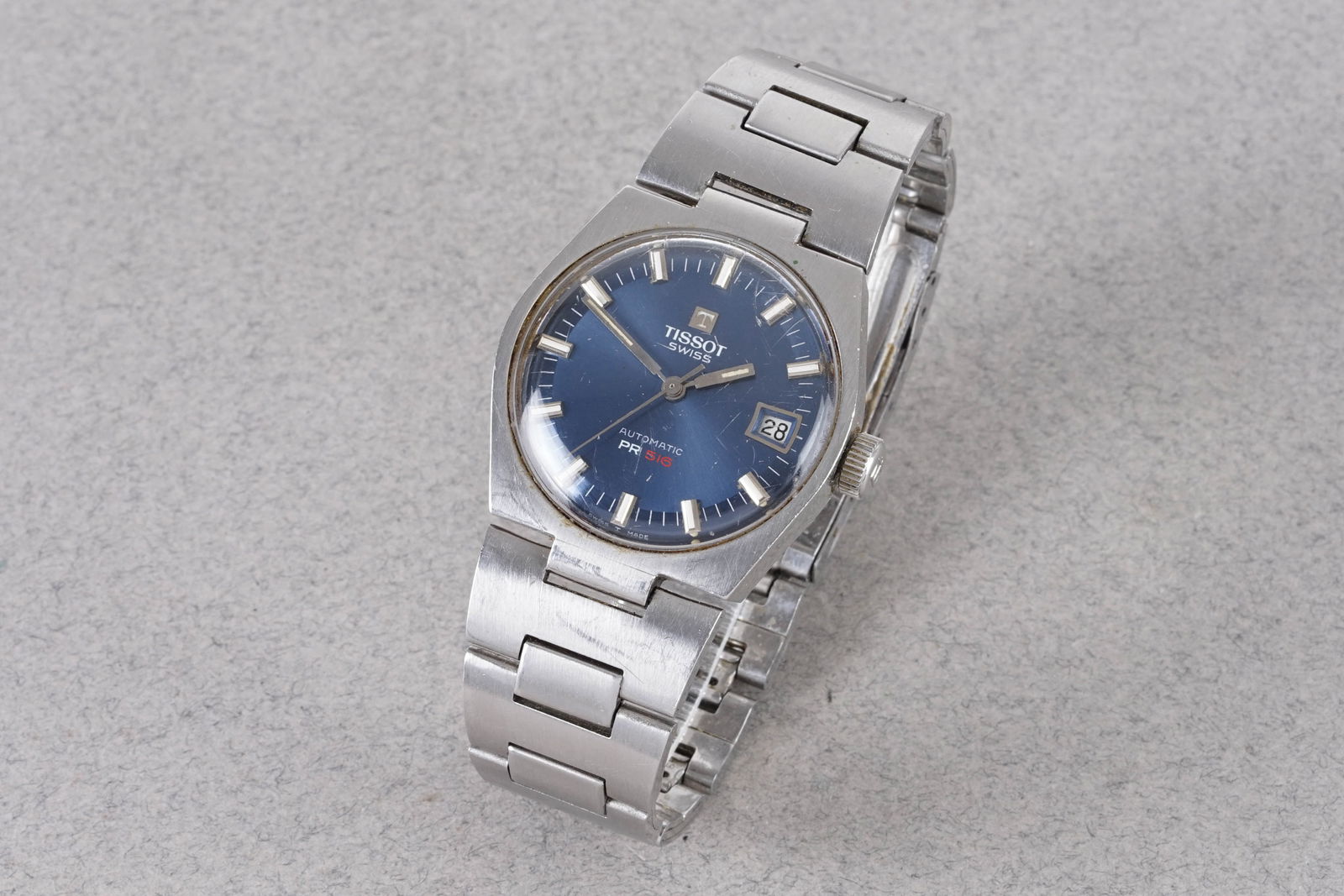 TISSOT PR516 AUTOMATIC DATE WRISTWATCH (1 of 4)