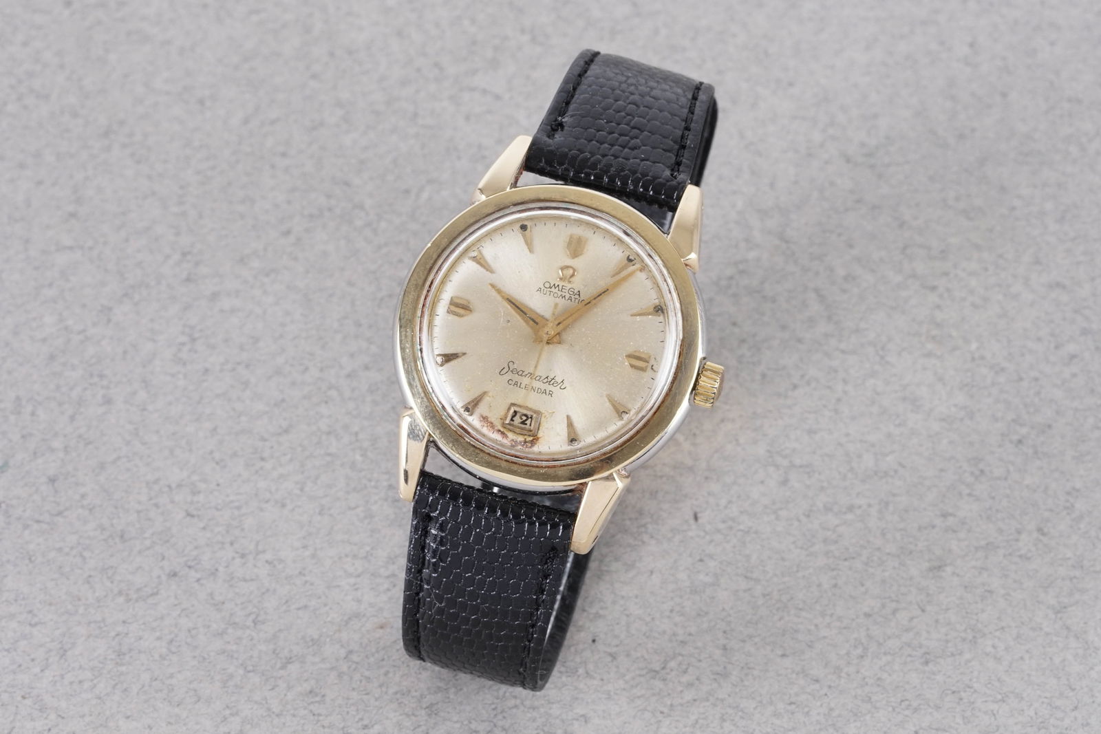 OMEGA SEAMASTER CALENDAR AUTOMATIC GOLD PLATED REF. 2627-10 SC (1 of 4)