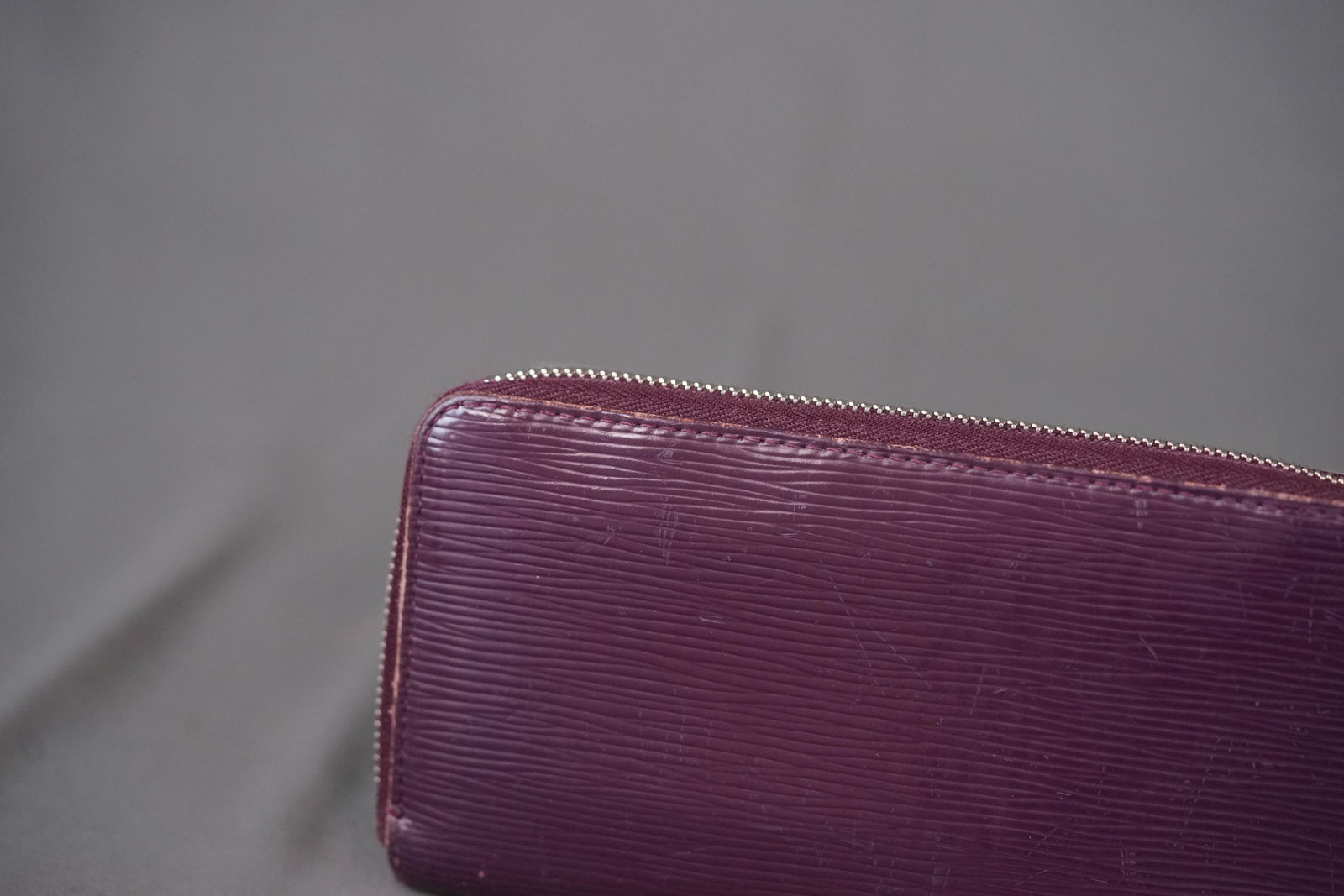 LOUIS VUITTON EPI ZIPPY WALLET M6007K CA4067 - 2