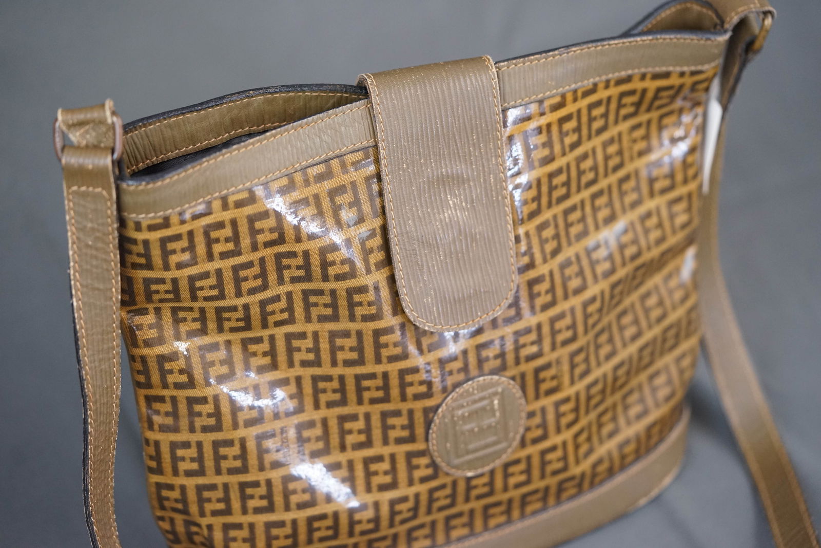 FENDI MONOGRAM SHOULDER BAG - 4