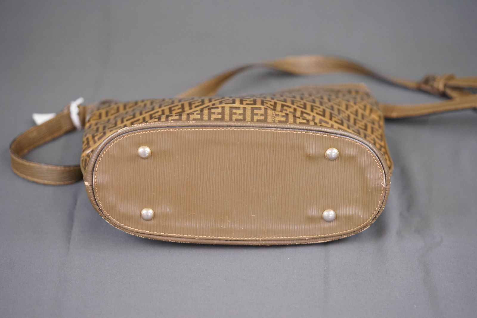 FENDI MONOGRAM SHOULDER BAG - 7