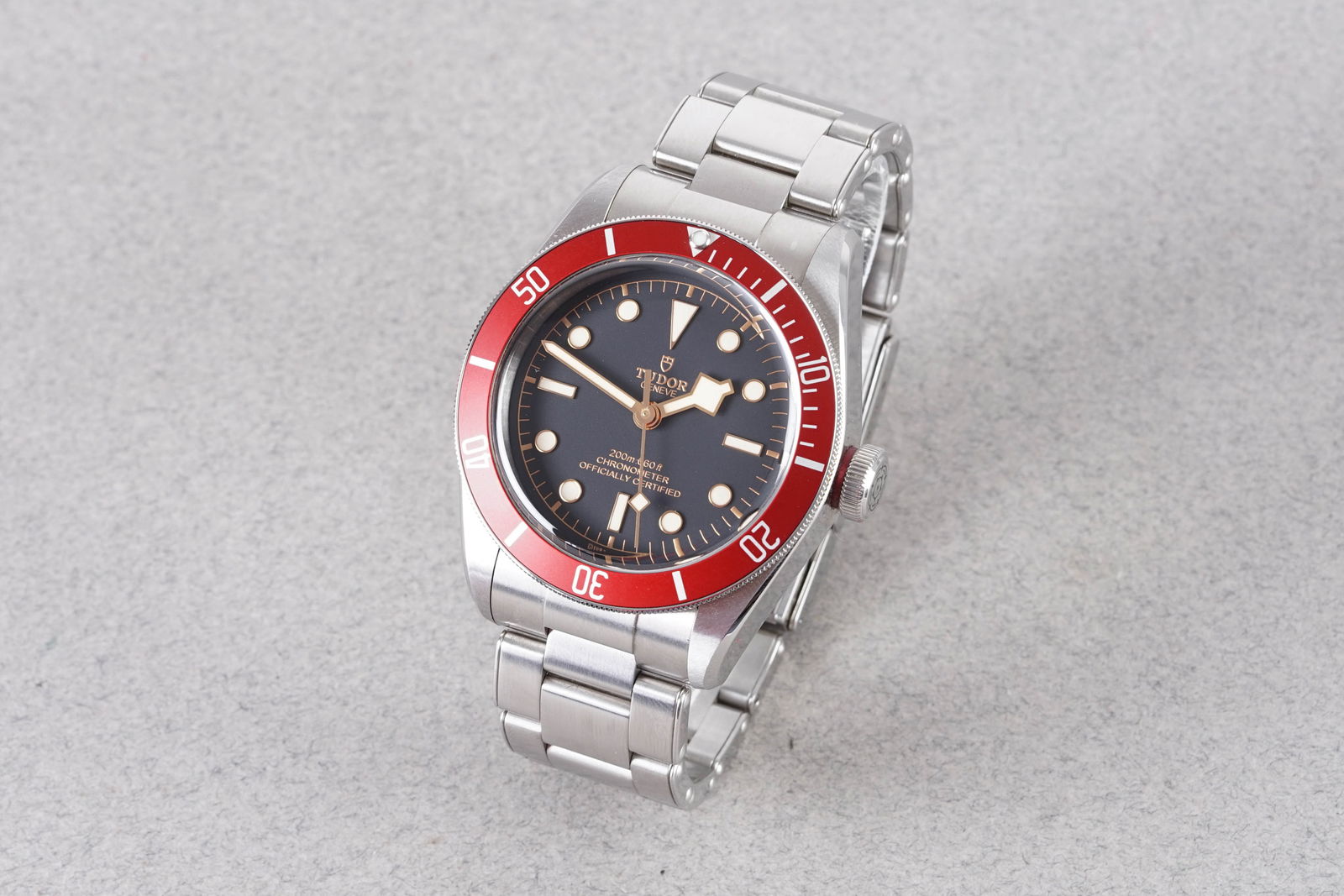 TUDOR BLACK BAY W/ BOX & GUARANTEE PAPERS REF. 79230R CIRCA 2022 - 3