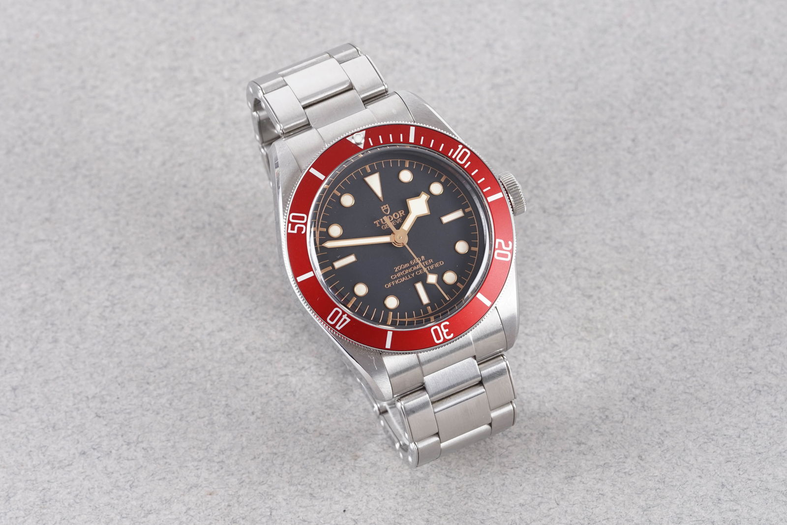 TUDOR BLACK BAY W/ BOX & GUARANTEE PAPERS REF. 79230R CIRCA 2022 - 4