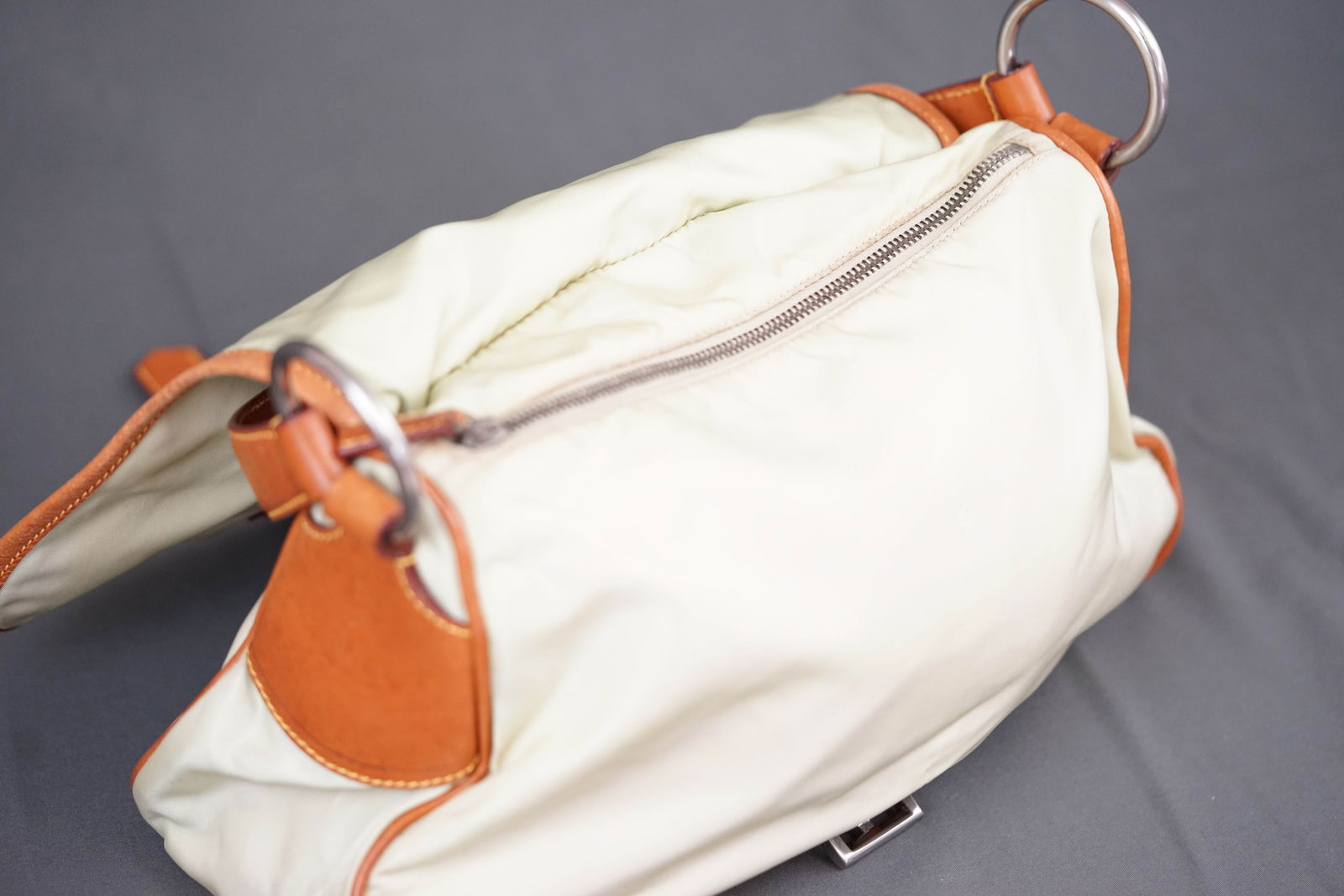 PRADA TWO TONE SHOULDER BAG - 3