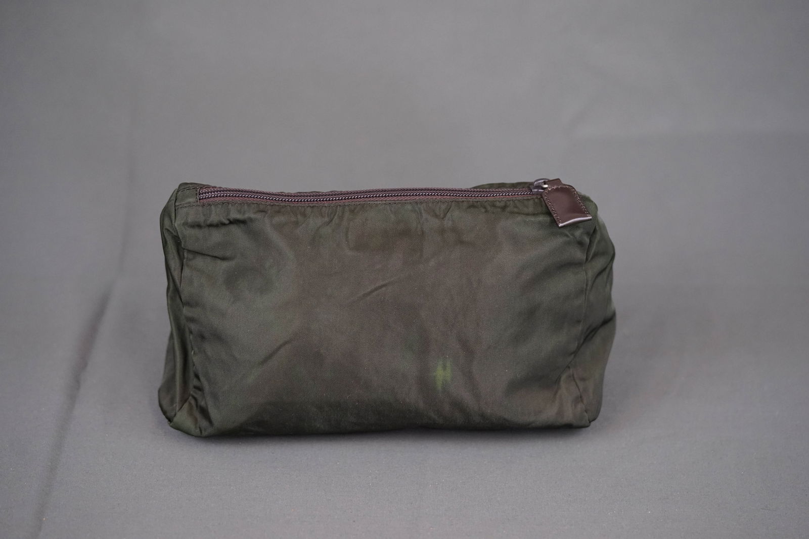 PRADA NYLON POUCH GREEN - 4