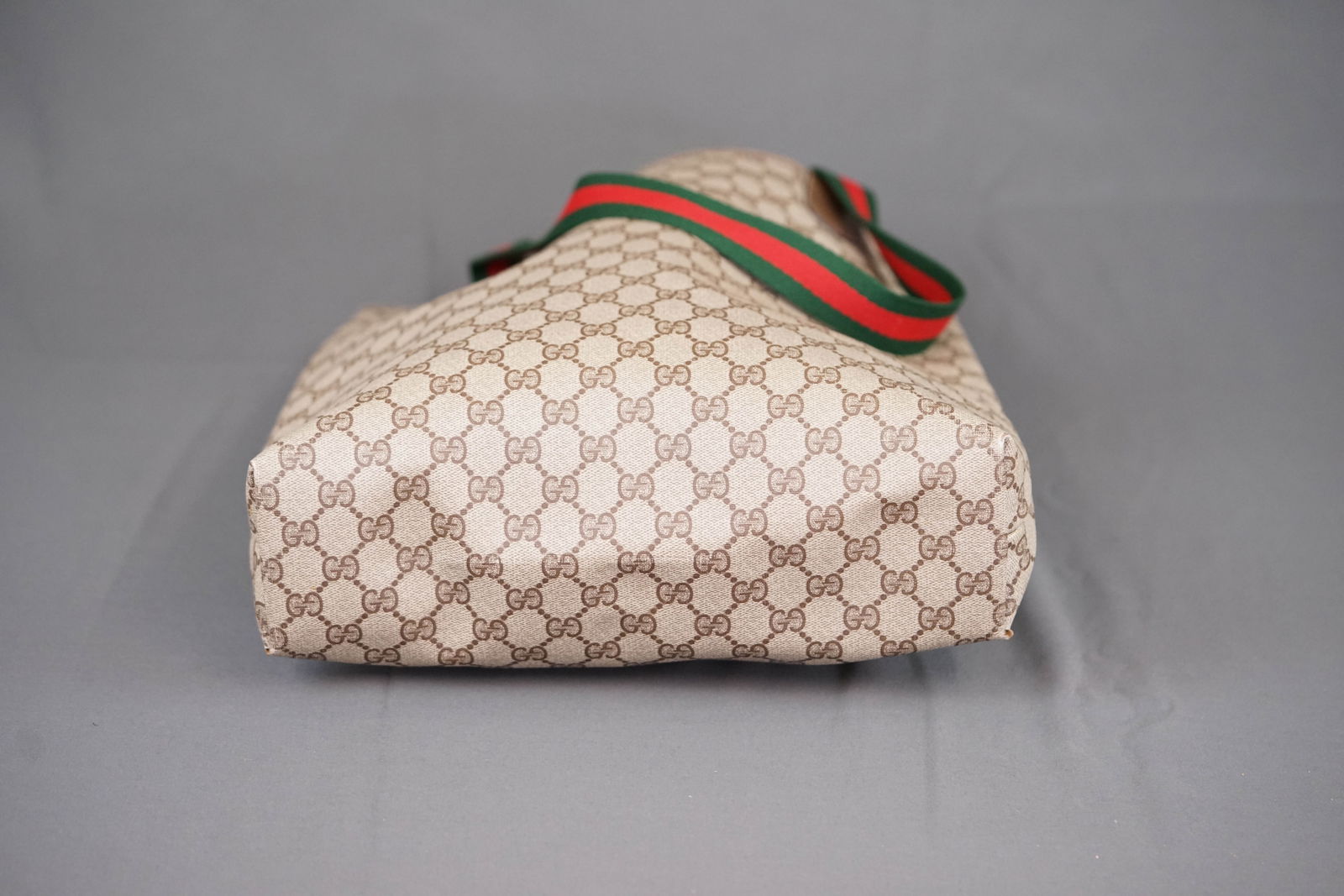 GUCCI MONOGRAM HANDBAG - 8