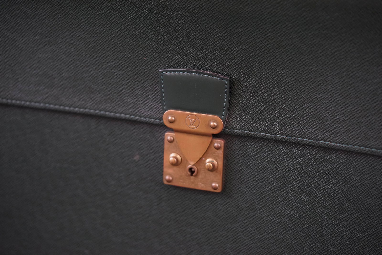 LOUIS VUITTON TAIGA SERVIETTE MOSKOVA BRIEFCASE M30034 MI0954 - 4