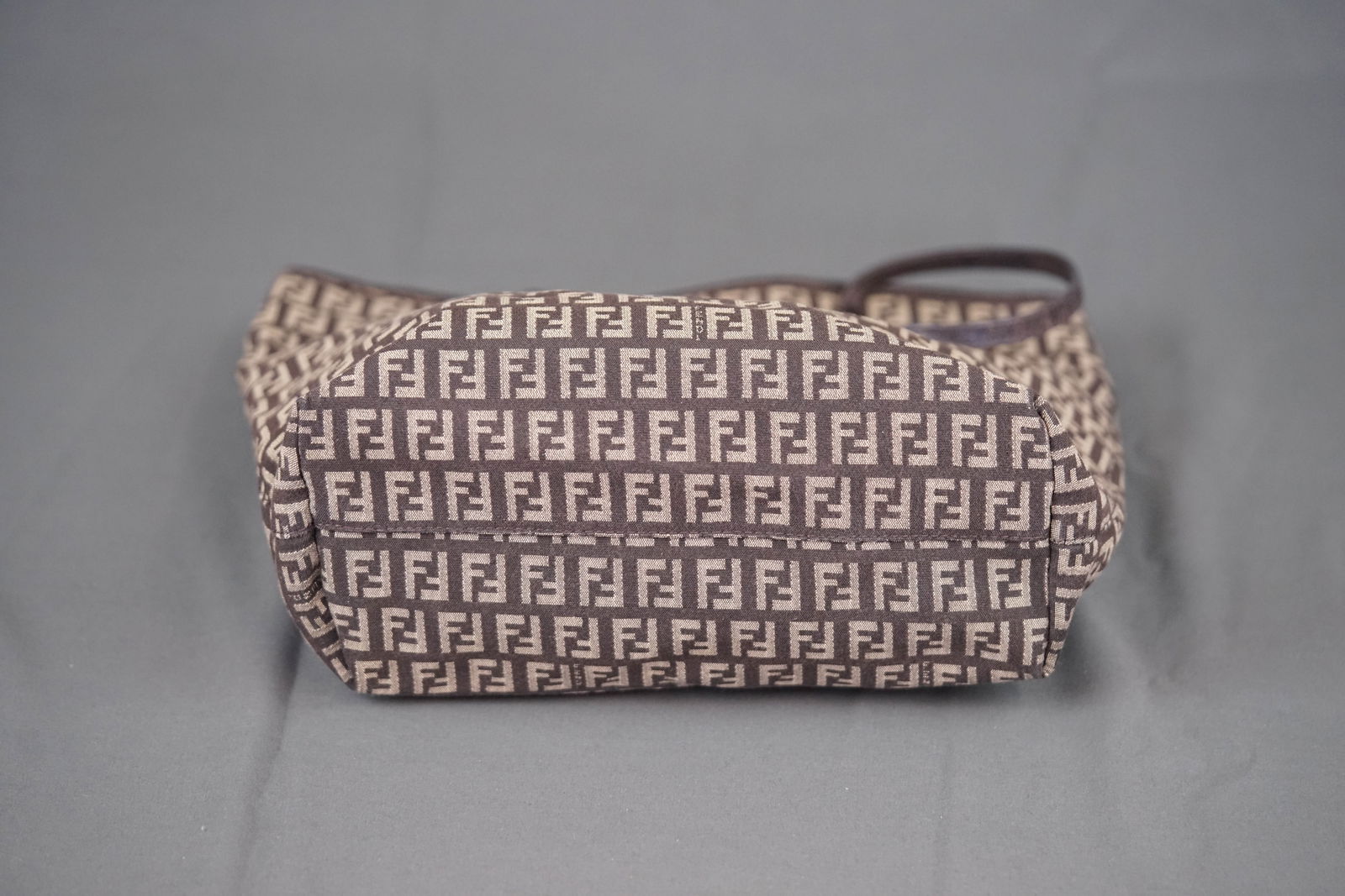 FENDI MONOGRAM HANDBAG - 6