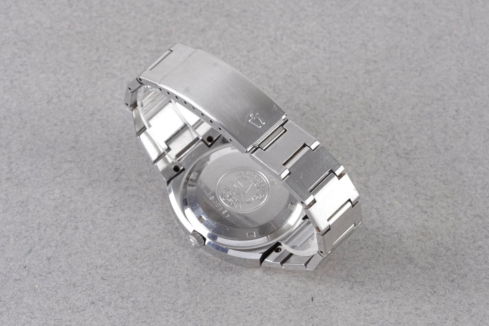 BULOVA AUTOMATIC DAY DATE REF. 11AOACB CIRCA 1977 - 4