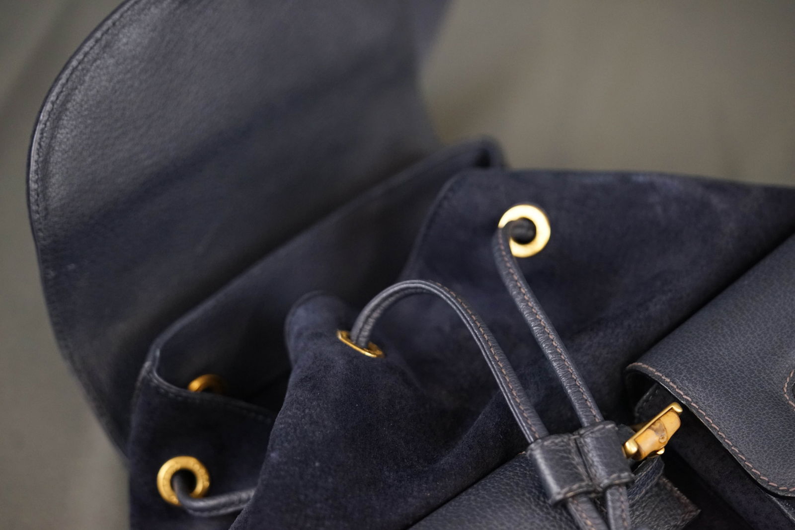 GUCCI BAMBOO BACKPACK SUEDE 0016 NAVY - 13