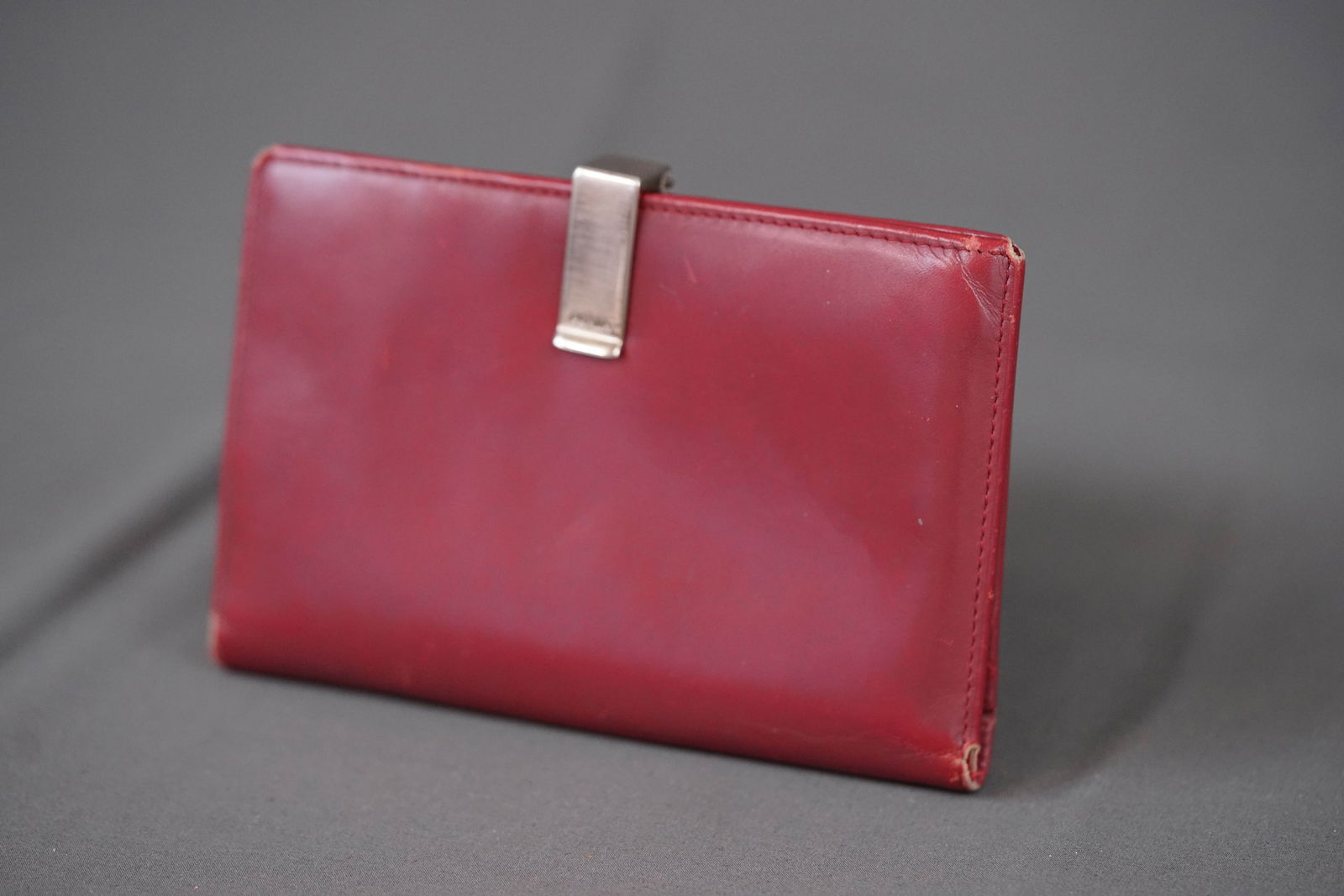 PRADA BORDEAUX LEATHER WALLET - 2