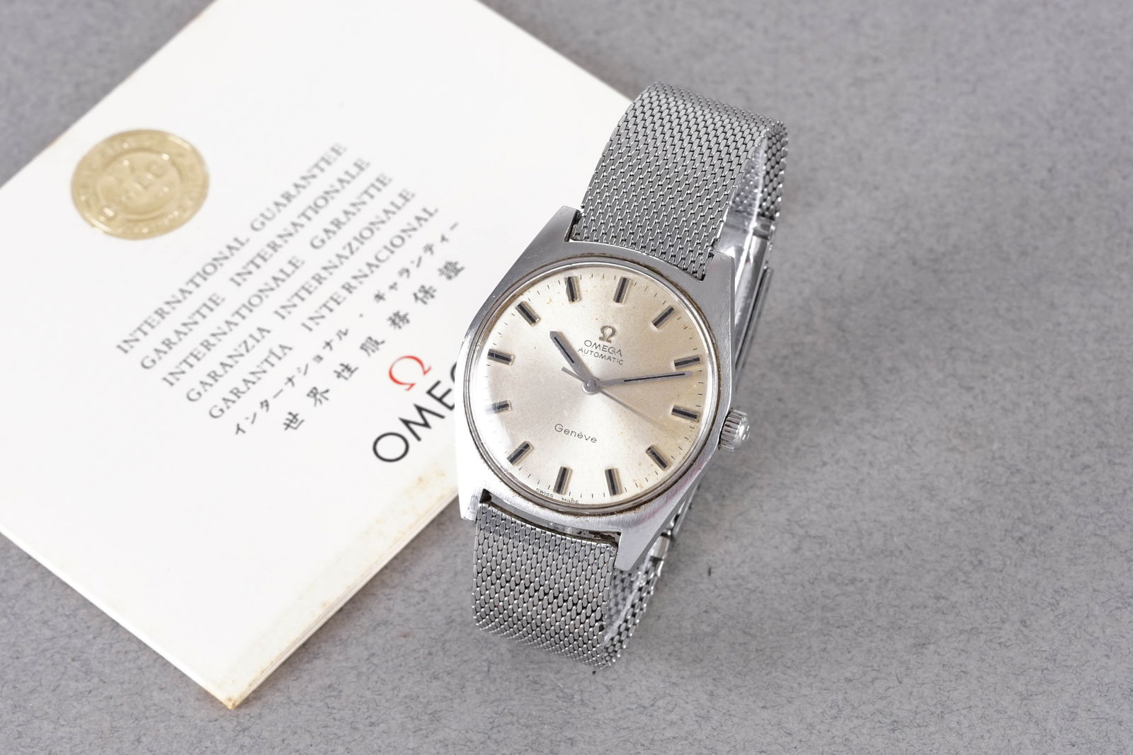 OMEGA GENEVE AUTOMATIC W/ BOX & GUARANTEE PAPERS REF. 365.041 CIRCA 1970 - 2