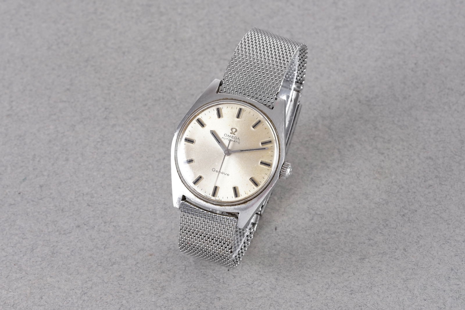 OMEGA GENEVE AUTOMATIC W/ BOX & GUARANTEE PAPERS REF. 365.041 CIRCA 1970 - 3