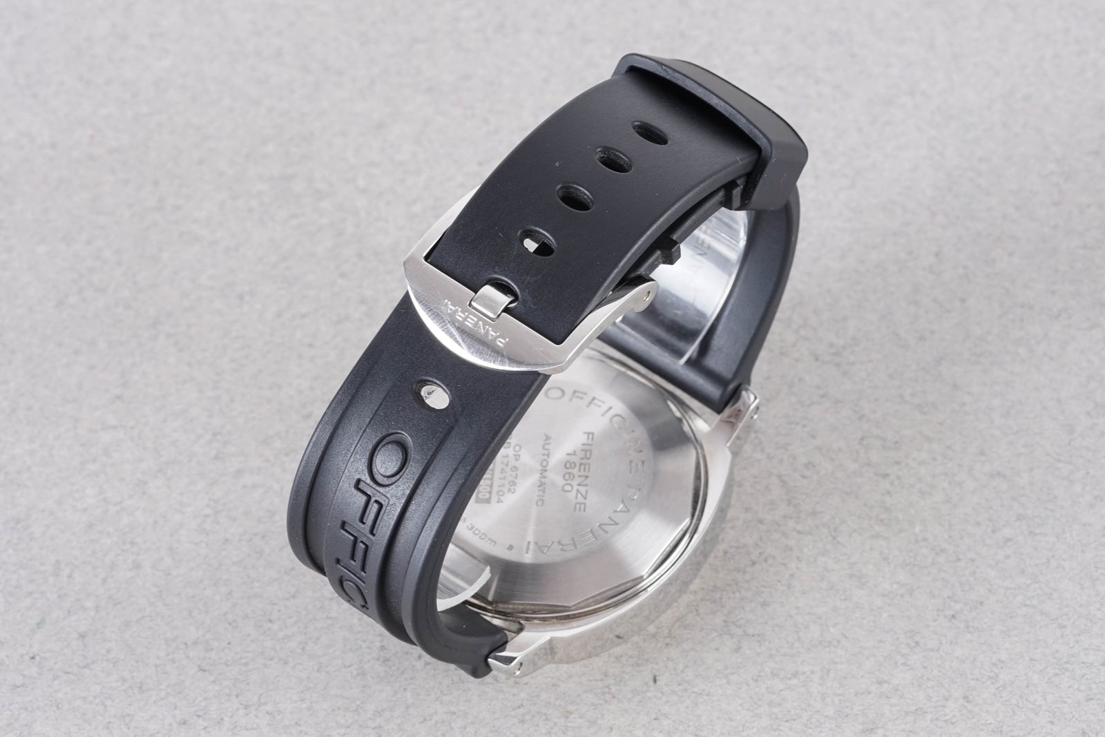 PANERAI LUMINOR AUTOMATIC POWER RESERVE W/ BOX & GUARANTEE PAPERS REF. PAM00090 - 4