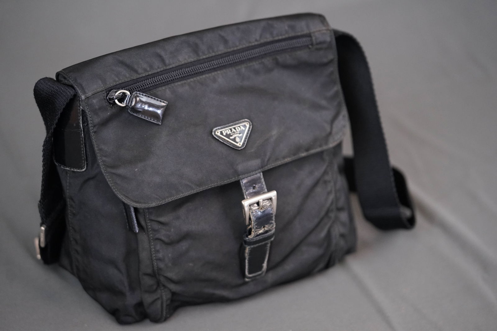 PRADA TESUTO SHOULDER BAG - 4