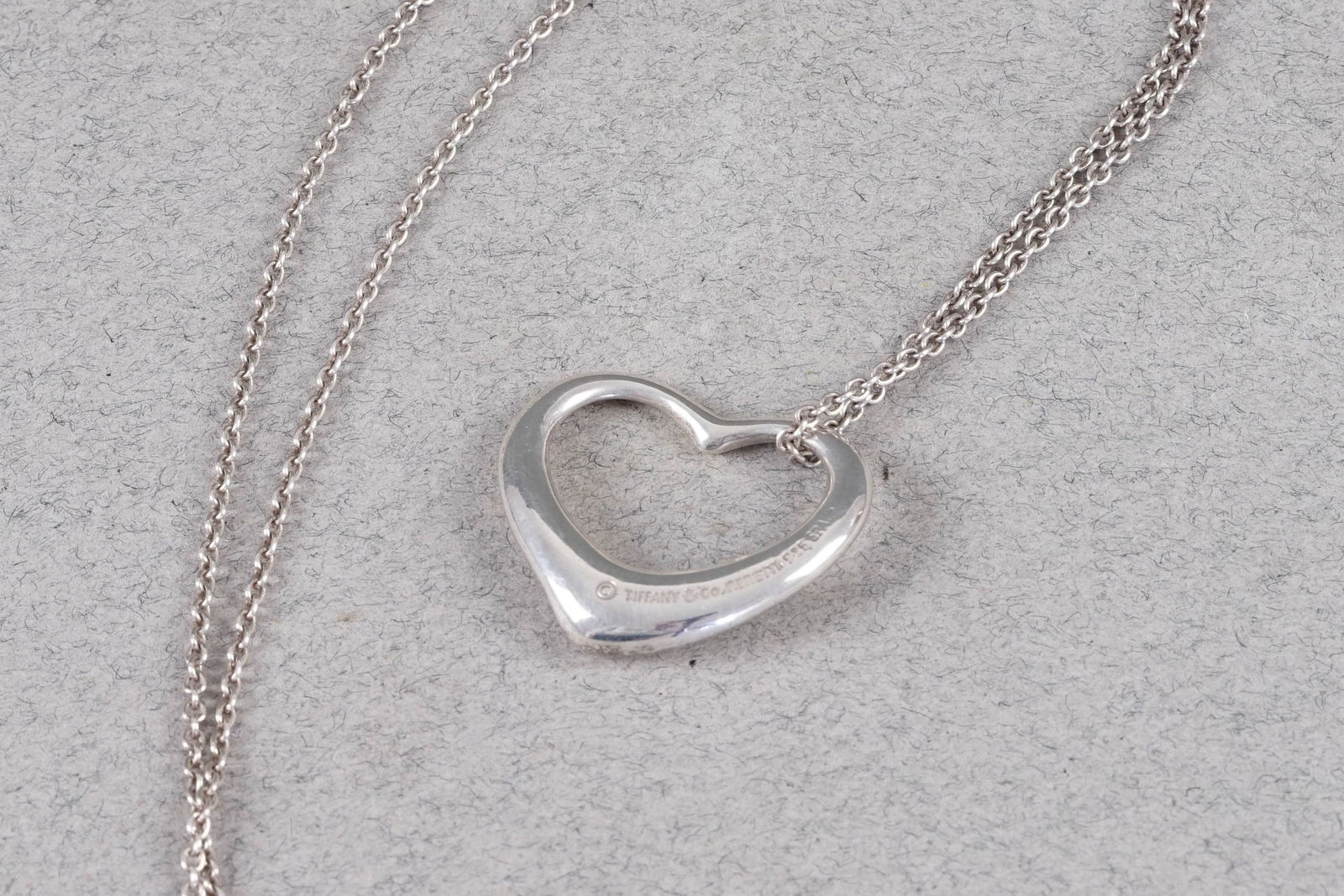 TIFFANY & CO HEART NECKLACE 925 STERLING SILVER - 3