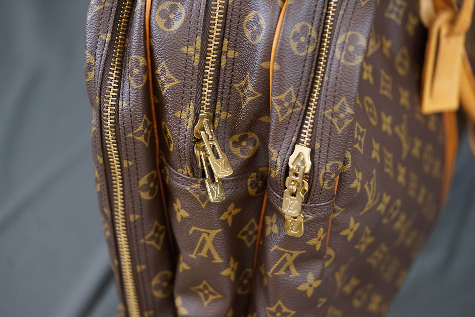 LOUIS VUITTON MONOGRAM TRAVEL BAG LARGE - 13