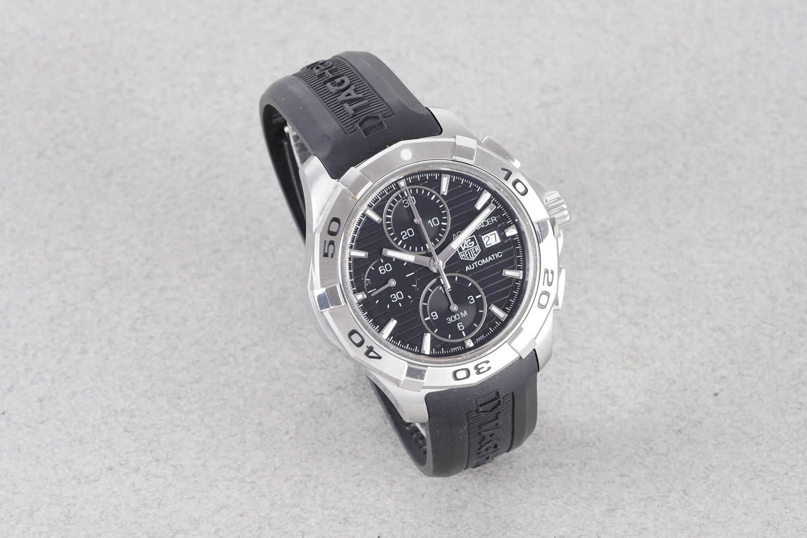 TAG HEUER AQUARACER AUTOMATIC CHRONOGRAPH W/ BOX & GUARANTEE CARD REF. CAP2110.FT6028 CIRCA 2017 - 3