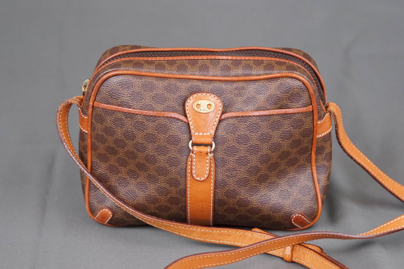 CELINE MACADAM SHOULDER BAG: CELINE MACADAM SHOULDER BAG, M10, width 20cm, height 15cm, depth 6cm. PLEASE NOTE: *This lot is elected for VAT (20%) on the hammer which will not apply for successful bidders outside of the UK