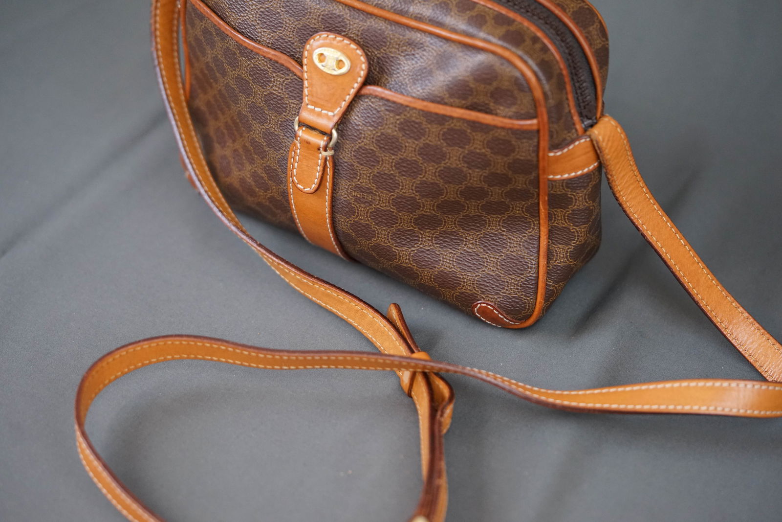 CELINE MACADAM SHOULDER BAG - 3