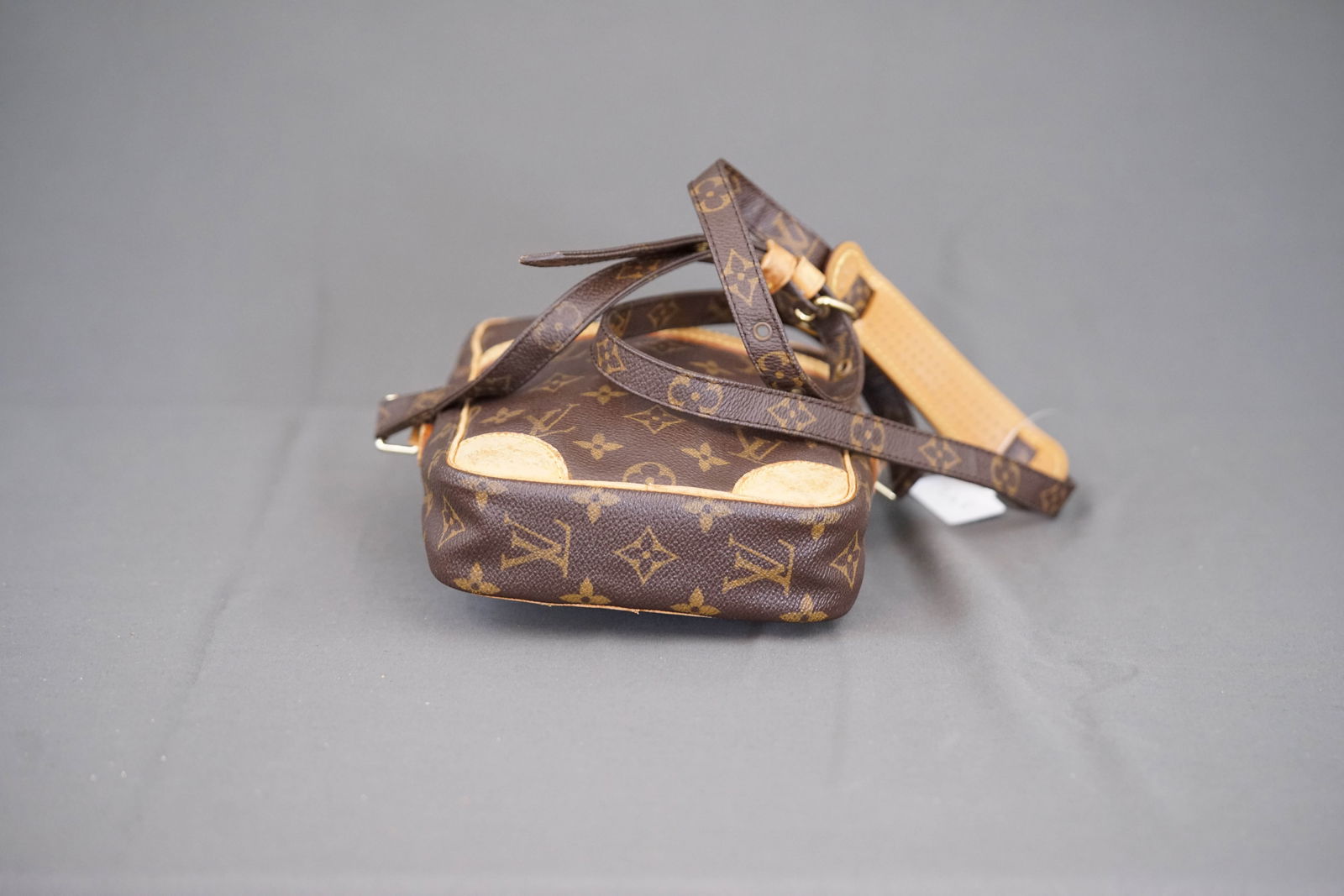 LOUIS VUITTON MONOGRAM DANUBE SHOULDER BAG M45266 - 7