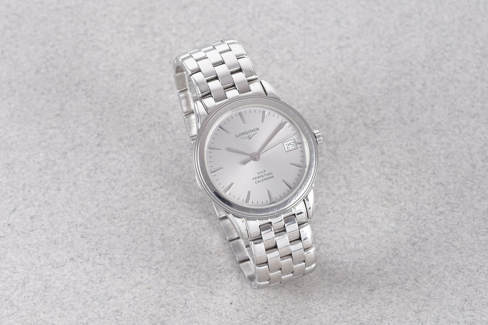 LONGINES V HP PERPETUAL CALENDAR DATE REF. L4.722.4 - 2