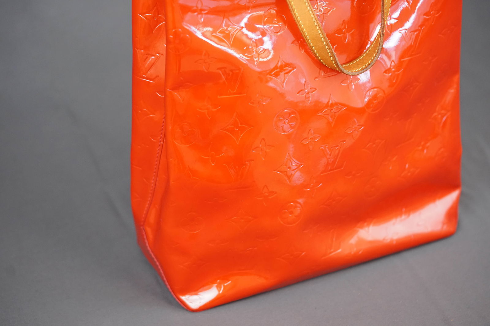 LOUIS VUITTON REED VERNI HANDBAG - 2