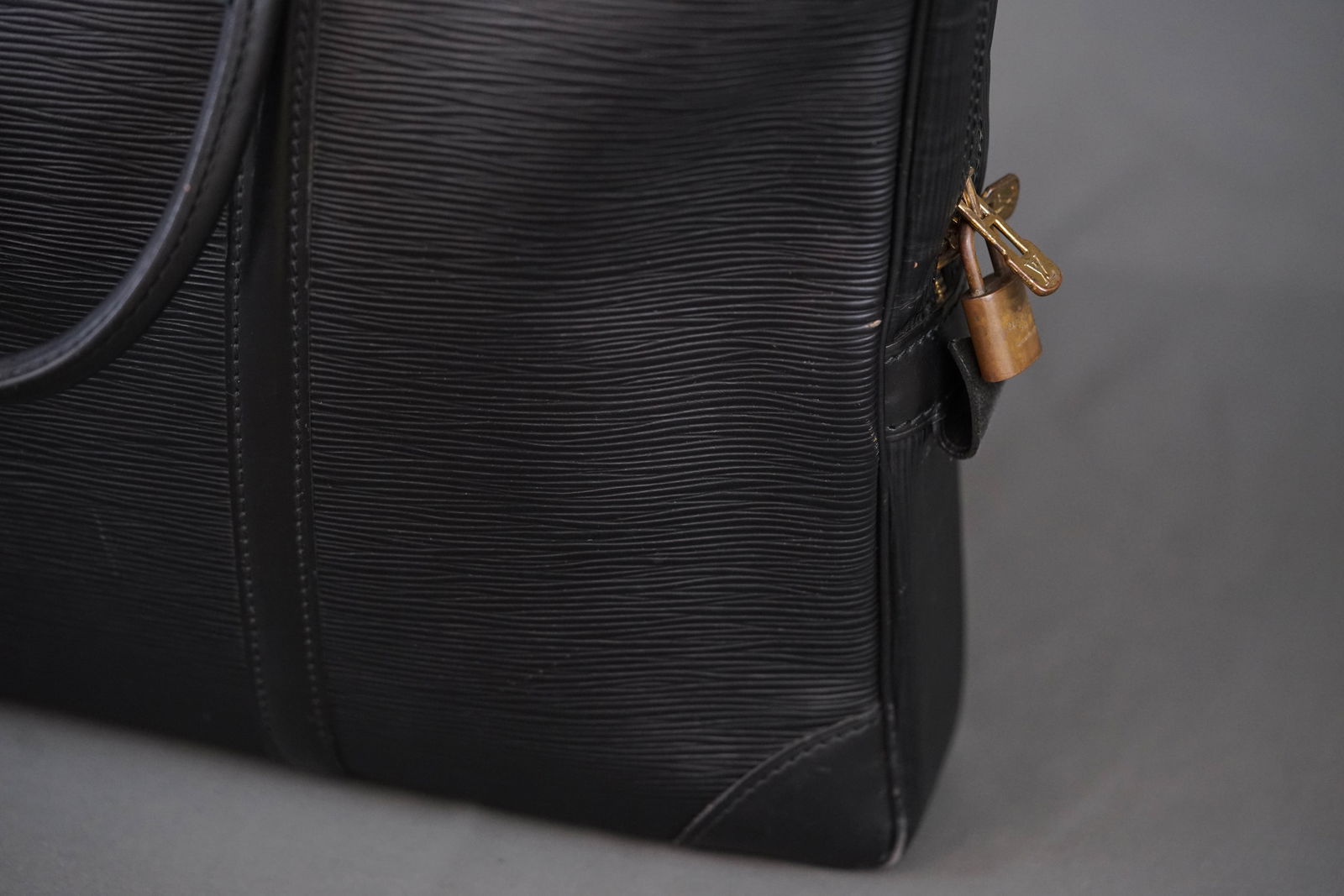 LOUIS VUITTON EPI PORTE CLEMENT VOYAGE BRIEFCASE M59162 8902VI - 4