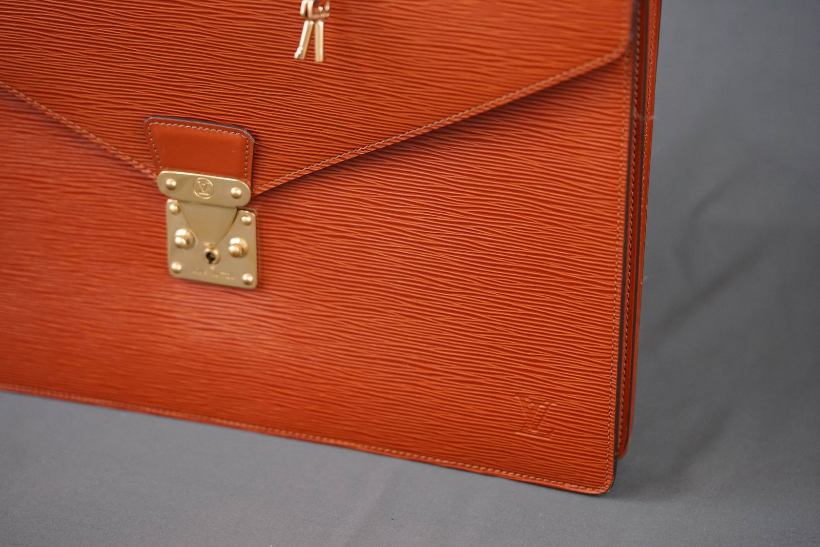 LOUIS VUITTON EPI SERVIETTE CONCASSEIER BRIEFCASE M54423 MI9008 - 4