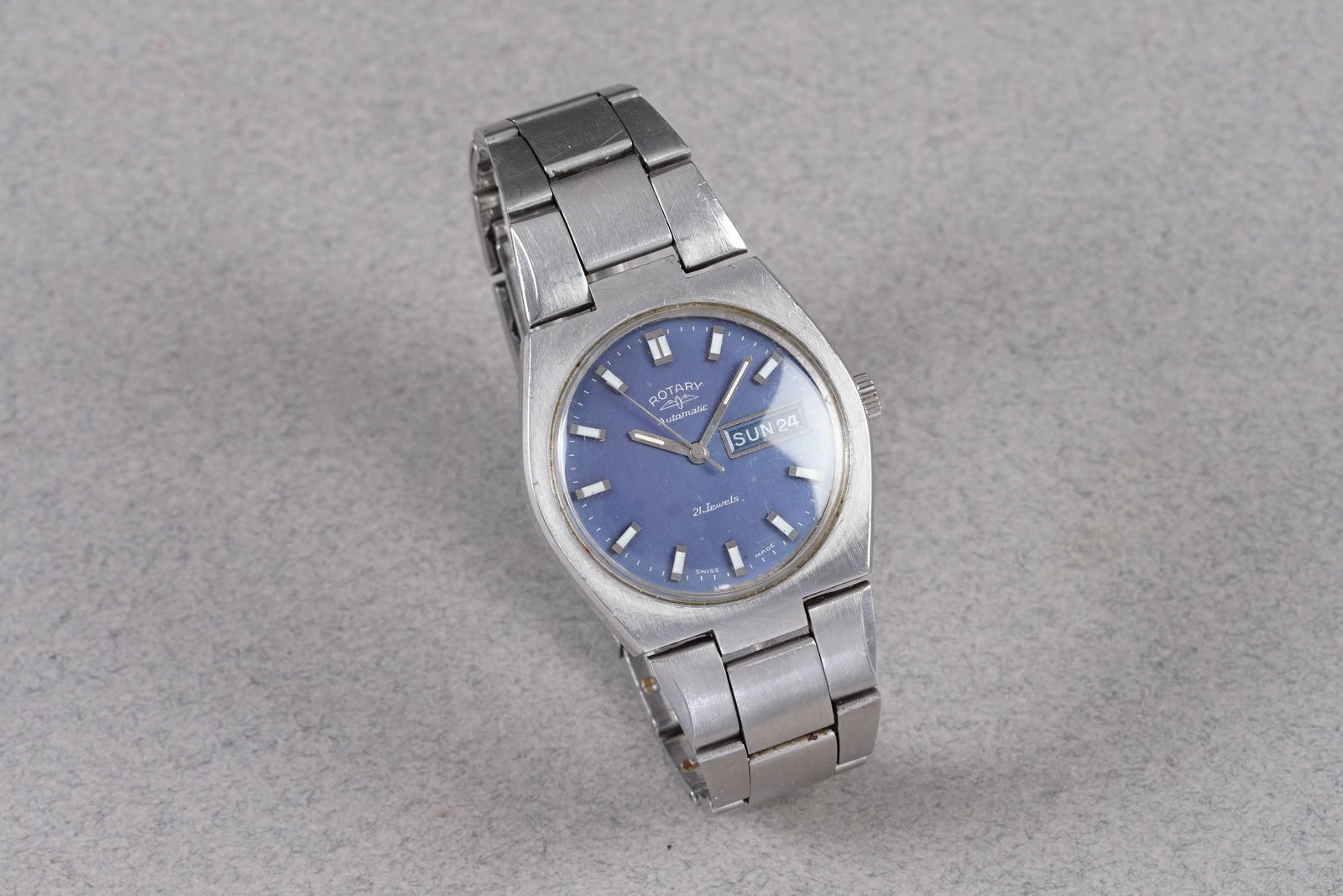 ROTARY DAY DATE AUTOMATIC WRISTWATCH - 2