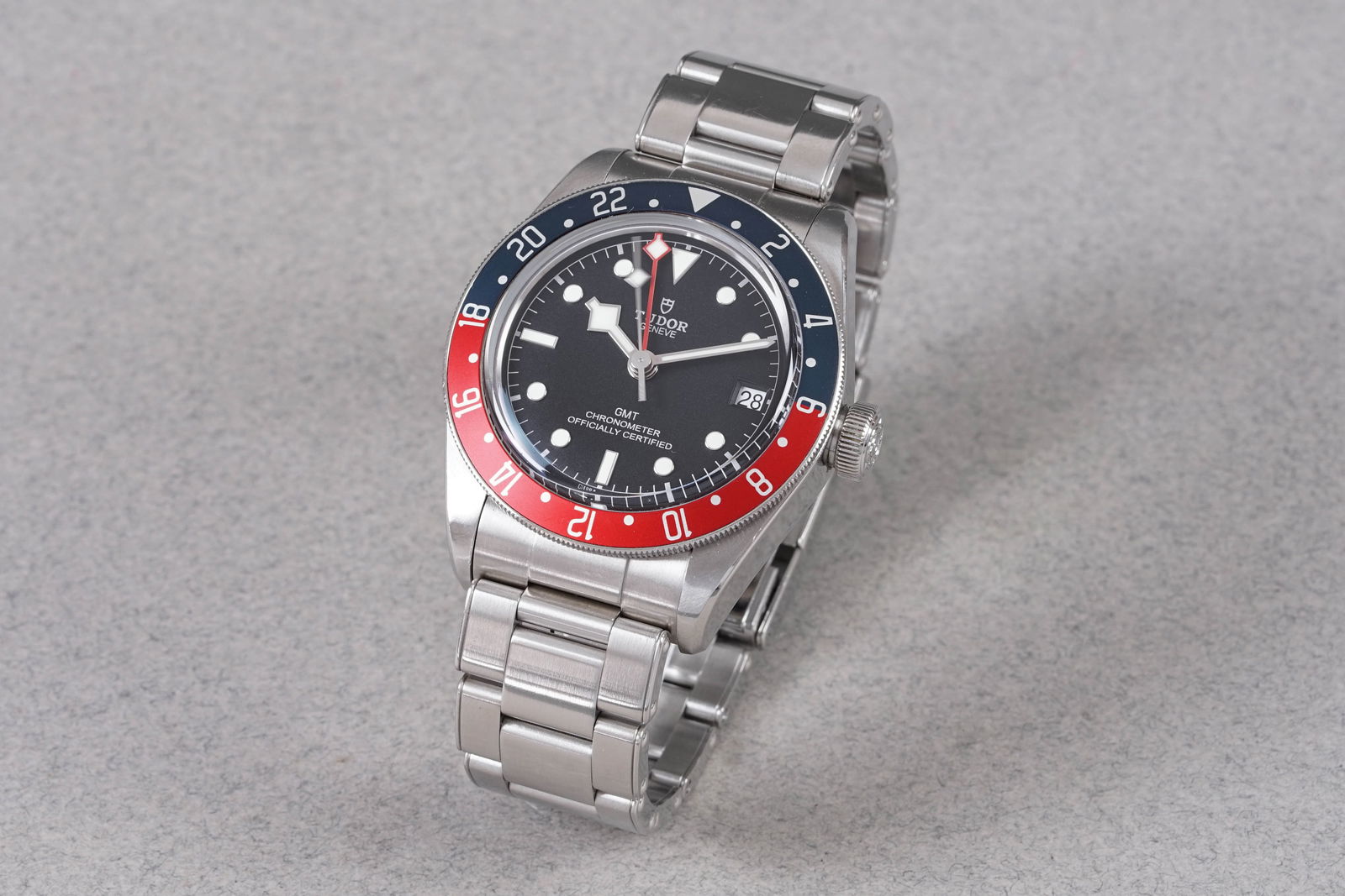 TUDOR HERITAGE BLACK BAY GMT W/ BOX & GUARANTEE CARD REF. 79830RB CIRCA 2022 - 2