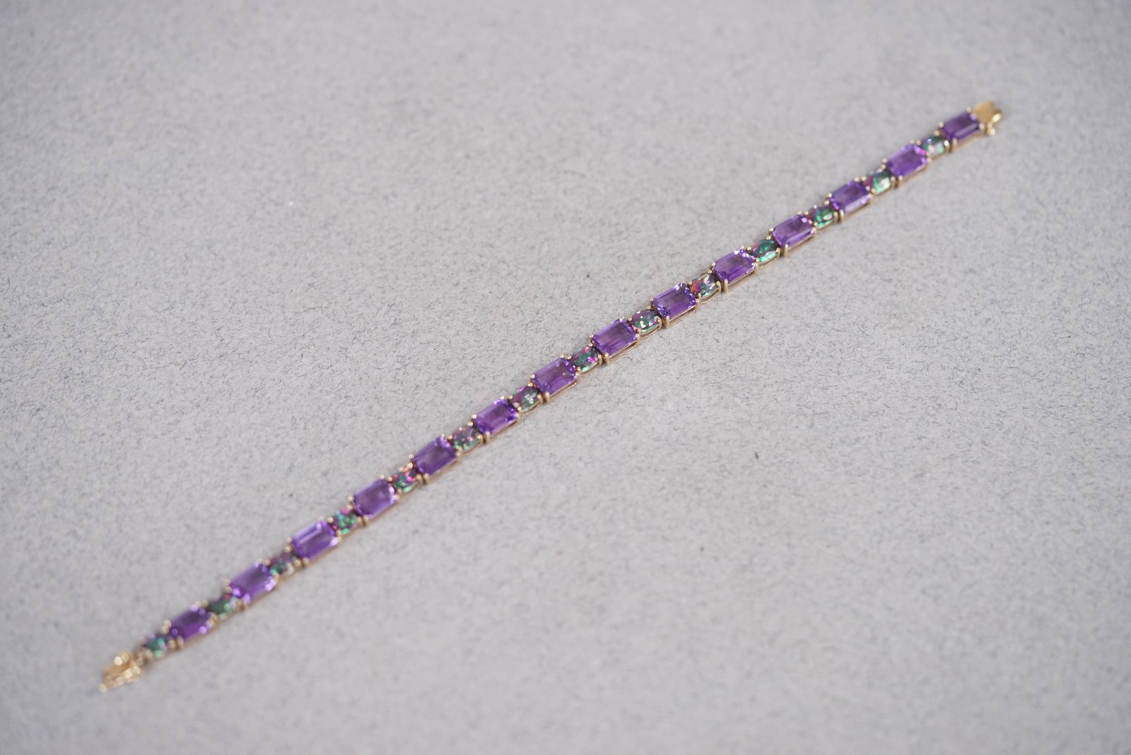 9CT GOLD MULTI GEM SET BRACELET - 3